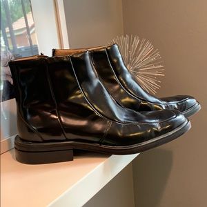 Kenneth Cole Slip-On Black Leather Chelsea  8